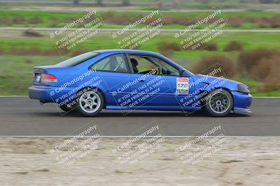 media/Dec-19-2025-Lucky Dog Racing (Fri) [[3b7b1b5fc8]]/Advanced/Session 4 Turn 2 3 Speed Pan/